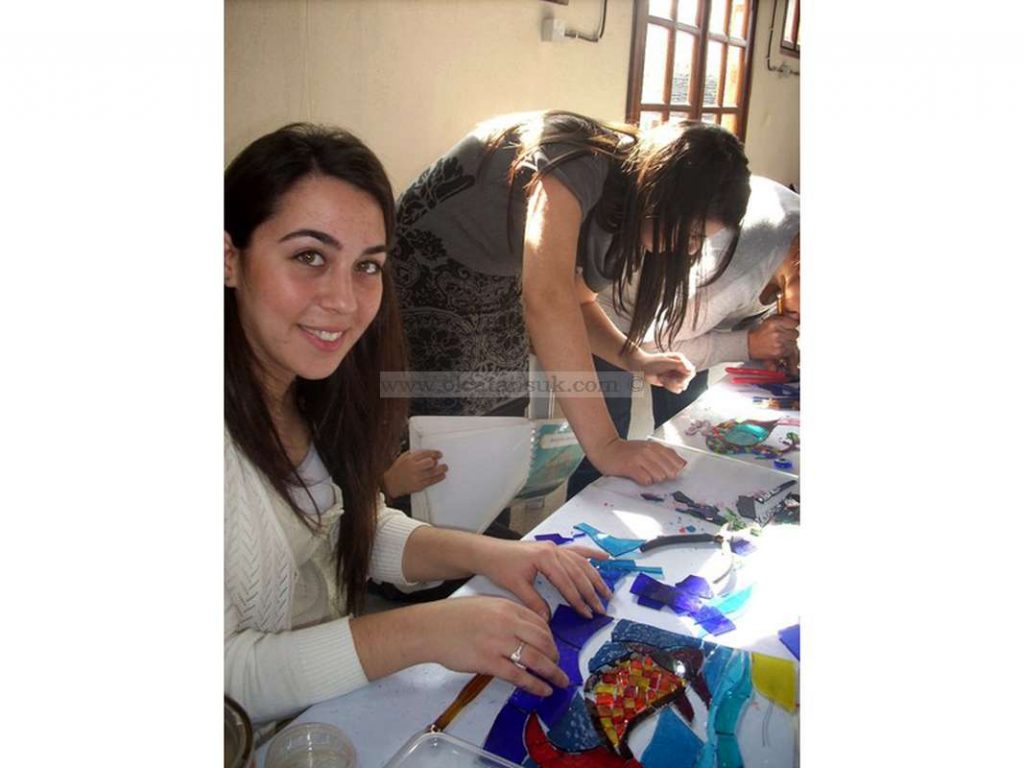 Sağlık Lisesi öğrencileriyle Cam Mozaik Atölyesi, Hava gazı Kültür Merkezi, izmir Belediyesi
